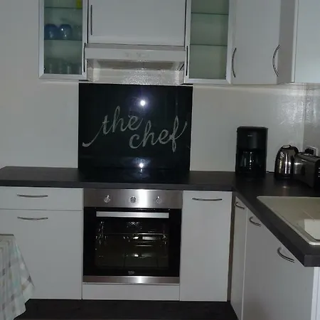 Semesterbostad Carestella *